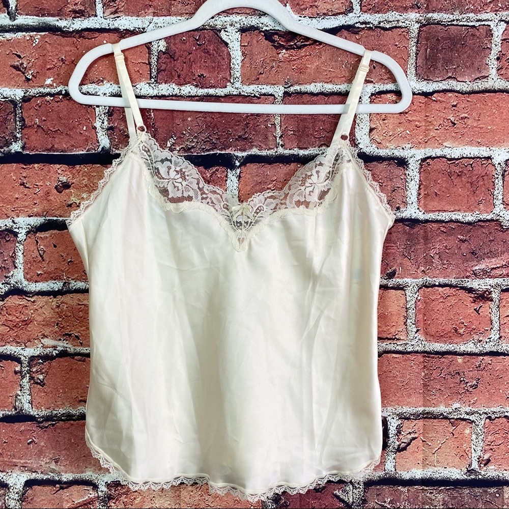 Vintage Lace Trimmed Ivory Camisole Slip Top Medium